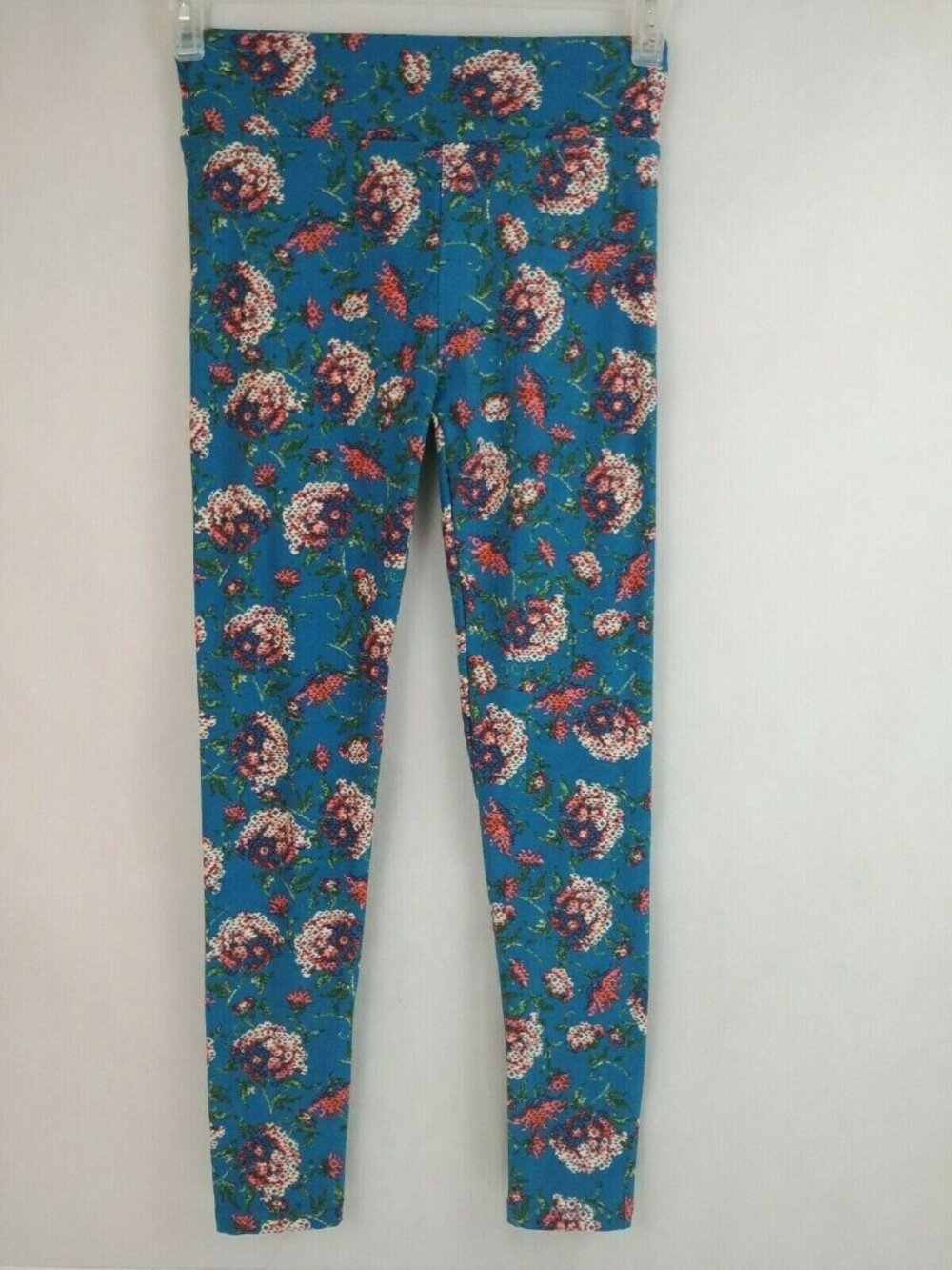 LuLaRoe Tall & Curvy Leggings Blue With White, Red, & Pink Floral Design